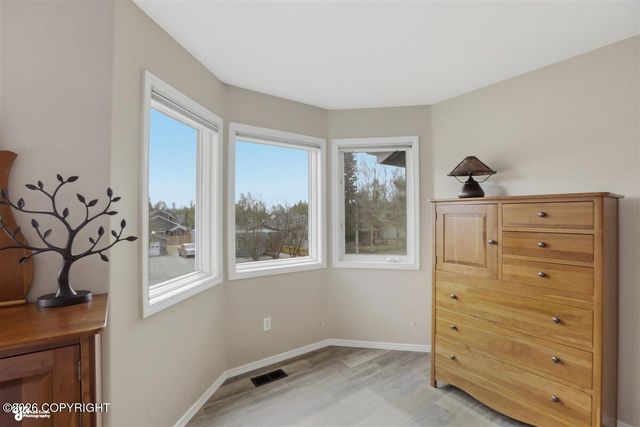 2548 Brook Hill Circle, Anchorage, AK 99516