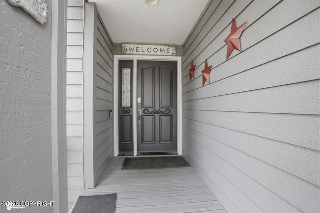 2548 Brook Hill Circle, Anchorage, AK 99516