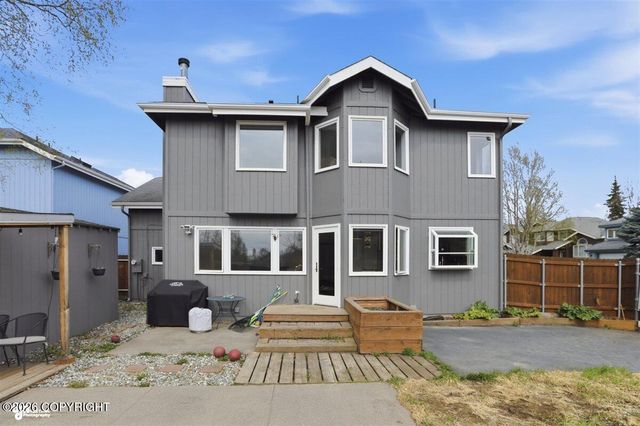 2548 Brook Hill Circle, Anchorage, AK 99516