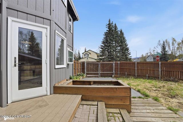 2548 Brook Hill Circle, Anchorage, AK 99516