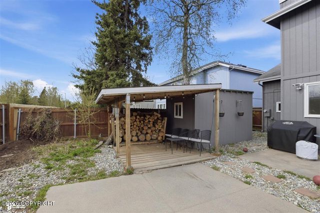 2548 Brook Hill Circle, Anchorage, AK 99516
