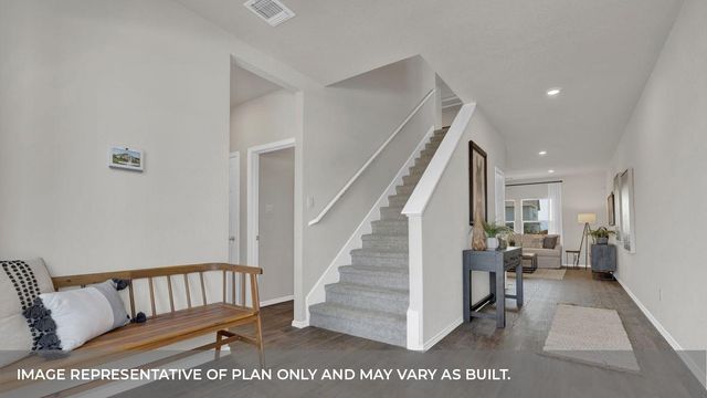 313 LAS LOMAS DR, San Marcos, TX 78666