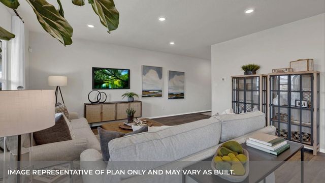 313 LAS LOMAS DR, San Marcos, TX 78666