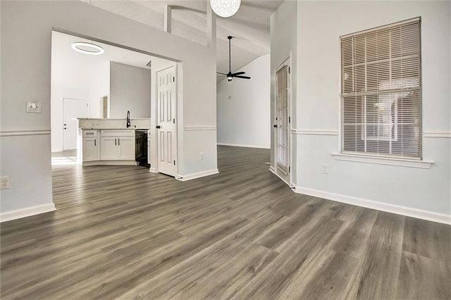 1528 Buckingham Place, Stockbridge, GA 30281