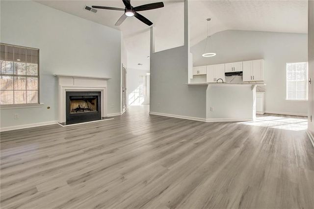 1528 Buckingham Place, Stockbridge, GA 30281