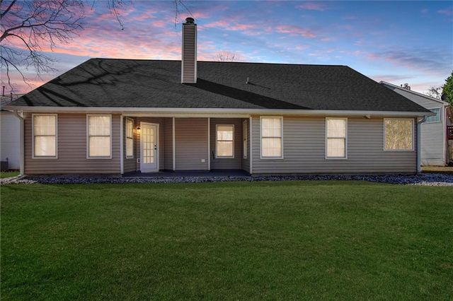 1528 Buckingham Place, Stockbridge, GA 30281