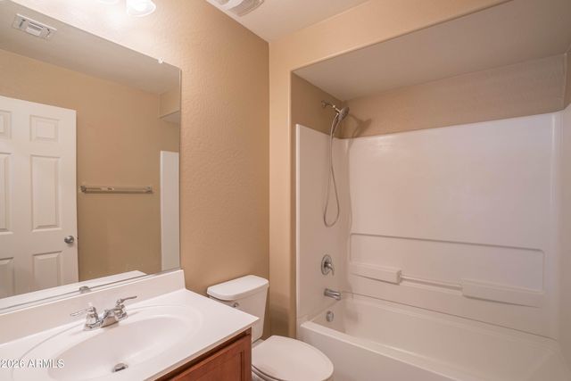 533 N RANGER Trail, Gilbert, AZ 85234