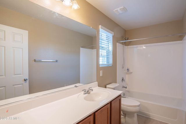 533 N RANGER Trail, Gilbert, AZ 85234