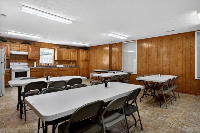 150 Tabernacle Rd, Smithville, TN 37166