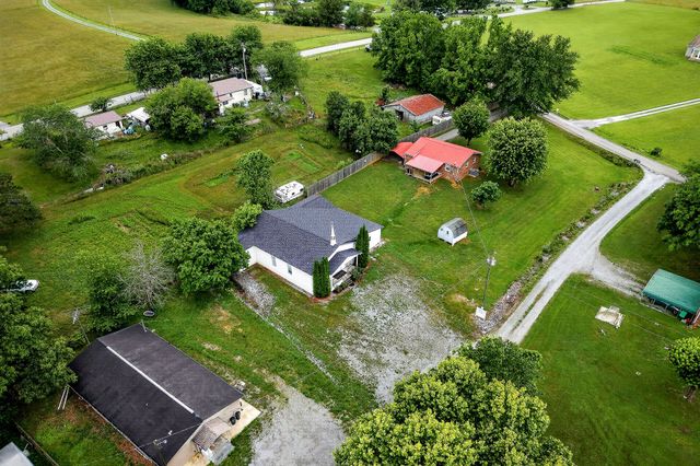 150 Tabernacle Rd, Smithville, TN 37166