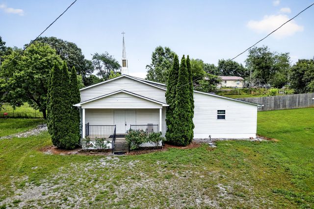150 Tabernacle Rd, Smithville, TN 37166