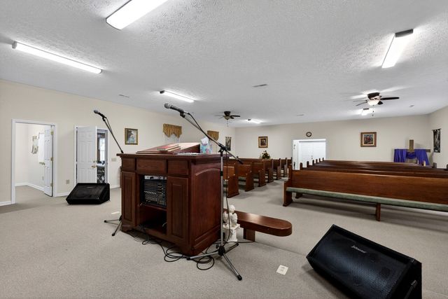 150 Tabernacle Rd, Smithville, TN 37166
