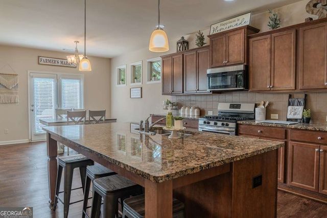 100 Silver Trace, Dallas, GA 30157