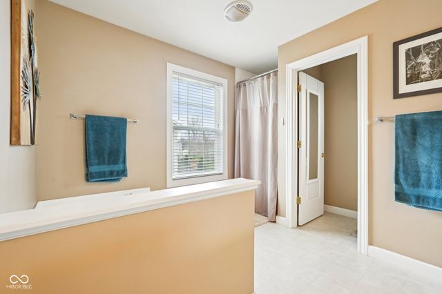 5322 Montavia Lane, Indianapolis, IN 46239