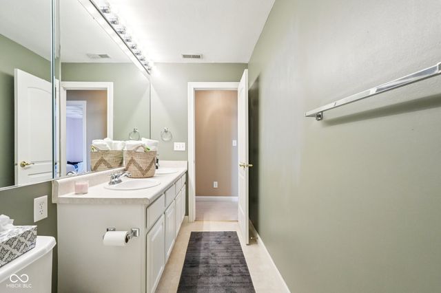 5322 Montavia Lane, Indianapolis, IN 46239