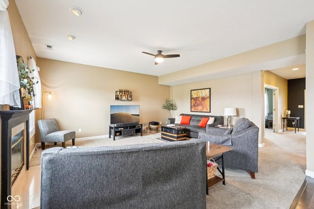 5322 Montavia Lane, Indianapolis, IN 46239