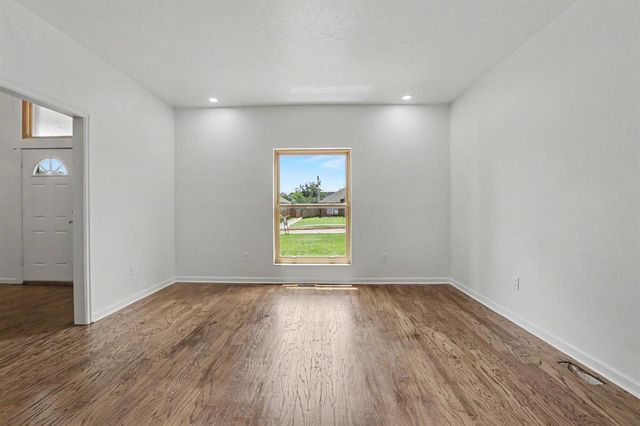 2801 NW 159th Street, Edmond, OK 73013