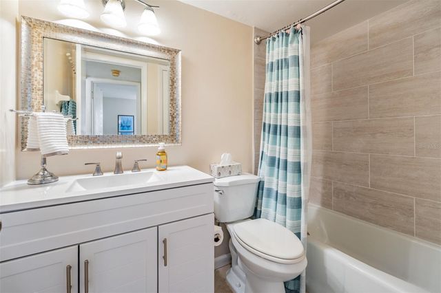 3505 TARPON WOODS BOULEVARD Q402, Palm Harbor, FL 34685