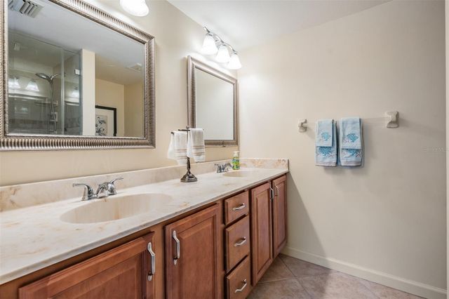 3505 TARPON WOODS BOULEVARD Q402, Palm Harbor, FL 34685