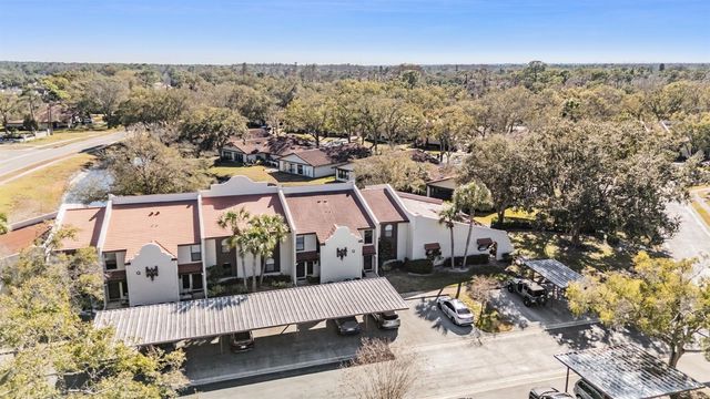 3505 TARPON WOODS BOULEVARD Q402, Palm Harbor, FL 34685