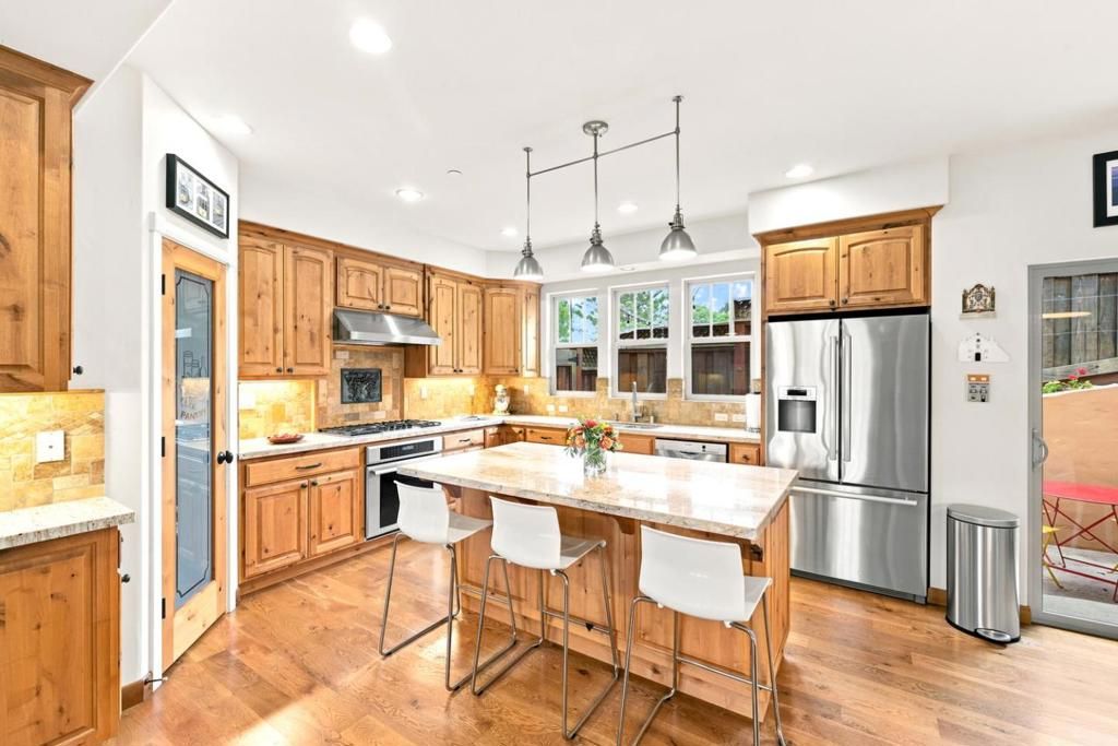 Image 12 of property listing at 398 San Carlos Avenue, El Granada, CA 94018