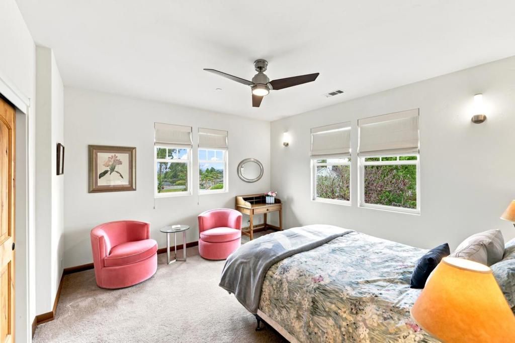 Image 27 of property listing at 398 San Carlos Avenue, El Granada, CA 94018