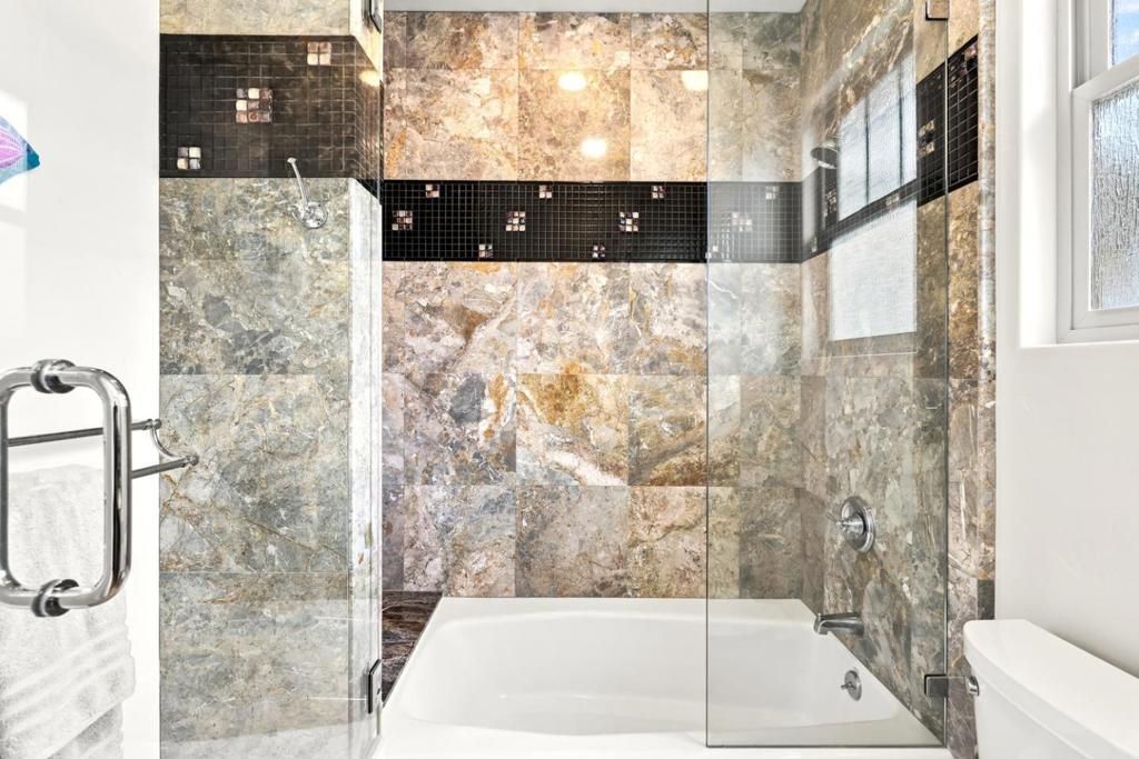 Image 33 of property listing at 398 San Carlos Avenue, El Granada, CA 94018