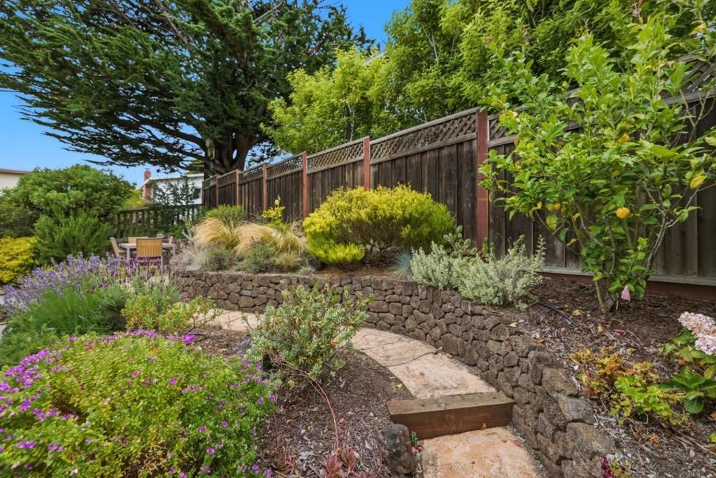 Image 36 of property listing at 398 San Carlos Avenue, El Granada, CA 94018