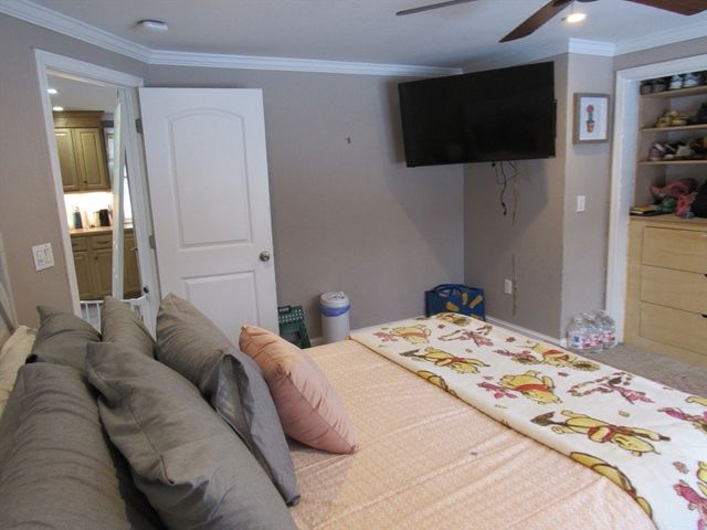 829 Auburn St, Bridgewater, MA 02324