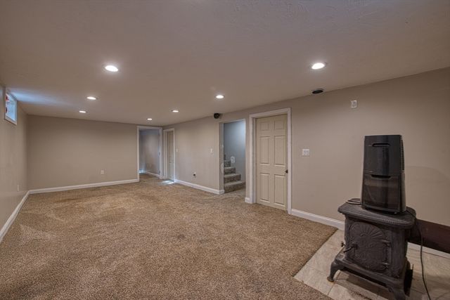 829 Auburn St, Bridgewater, MA 02324