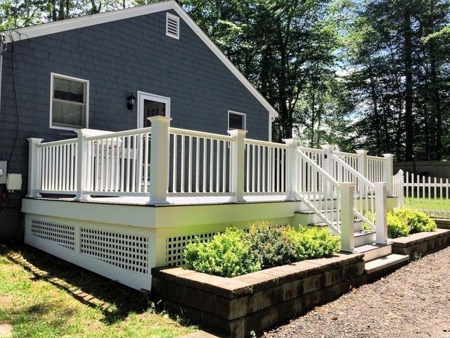 829 Auburn St, Bridgewater, MA 02324