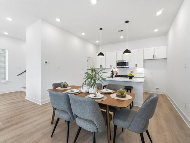 253-255 De Boll Street, Houston, TX 77022