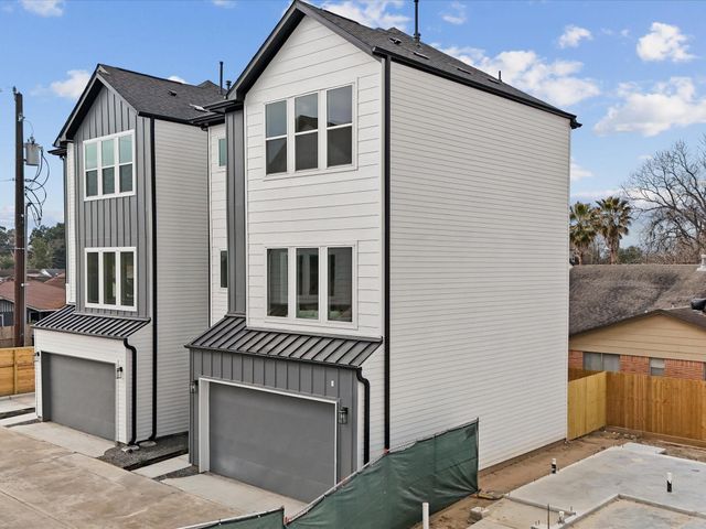 253-255 De Boll Street, Houston, TX 77022