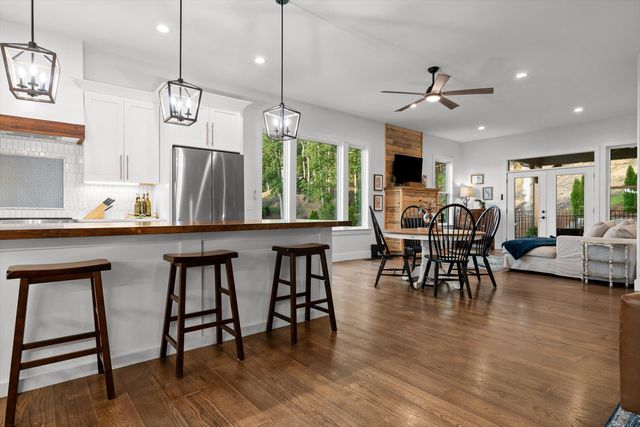 9962 Caseview Drive, Harrison, TN 37341