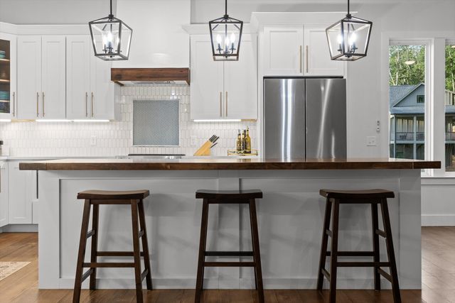 9962 Caseview Drive, Harrison, TN 37341