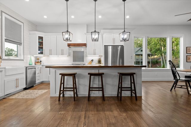 9962 Caseview Drive, Harrison, TN 37341