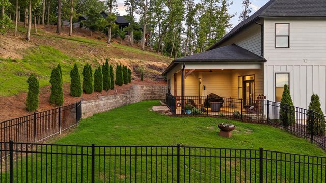 9962 Caseview Drive, Harrison, TN 37341