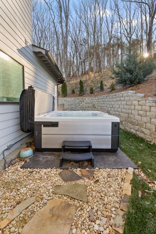 9962 Caseview Drive, Harrison, TN 37341