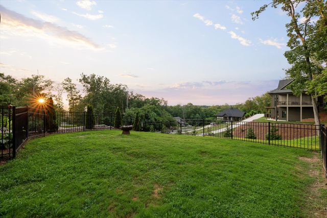 9962 Caseview Drive, Harrison, TN 37341