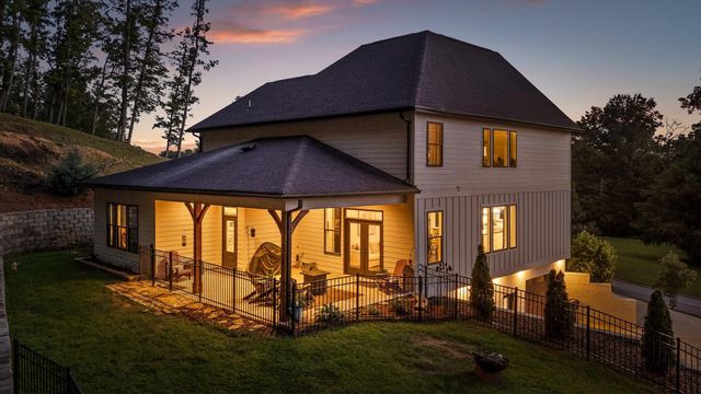 9962 Caseview Drive, Harrison, TN 37341