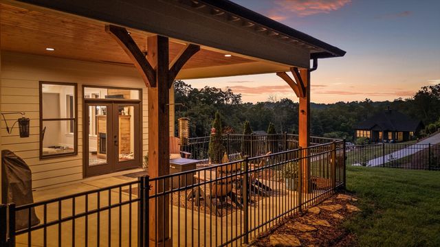 9962 Caseview Drive, Harrison, TN 37341