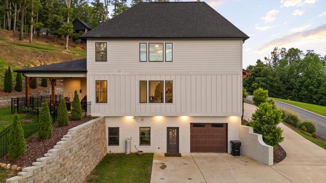 9962 Caseview Drive, Harrison, TN 37341