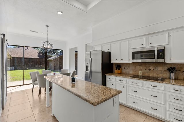 17202 Graystone Drive, Dallas, TX 75248