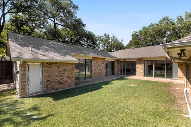 17202 Graystone Drive, Dallas, TX 75248