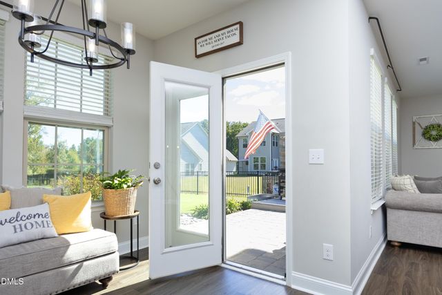 5000 Silver Spruce Way, Zebulon, NC 27597