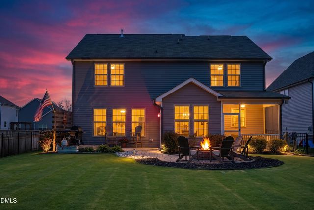 5000 Silver Spruce Way, Zebulon, NC 27597