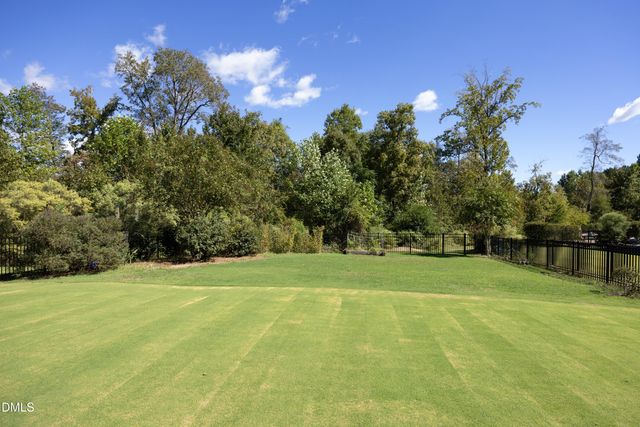 5000 Silver Spruce Way, Zebulon, NC 27597