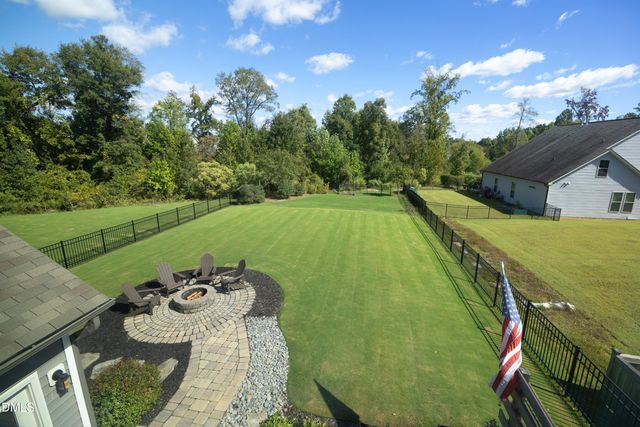 5000 Silver Spruce Way, Zebulon, NC 27597