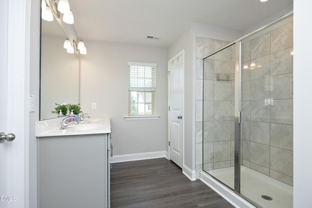 5000 Silver Spruce Way, Zebulon, NC 27597