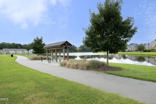 5000 Silver Spruce Way, Zebulon, NC 27597